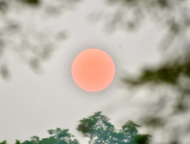 Smoke pushes air quality into unhealthy range